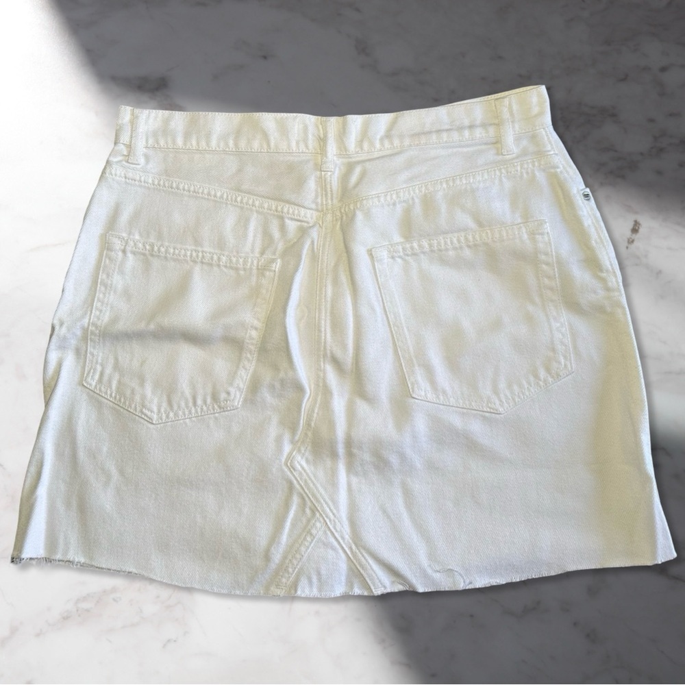 Reformation Cherry Denim Mini Skirt In White Size 31 - Picture 2 of 14